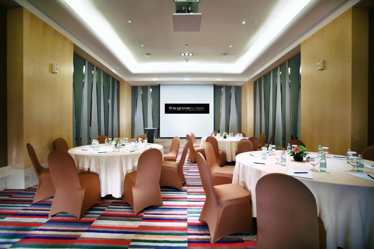 The Grove Suites By Grand Aston Jakarta Extérieur photo
