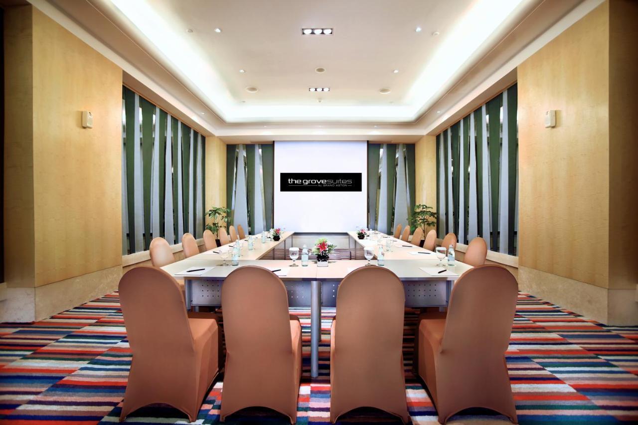 The Grove Suites By Grand Aston Jakarta Extérieur photo