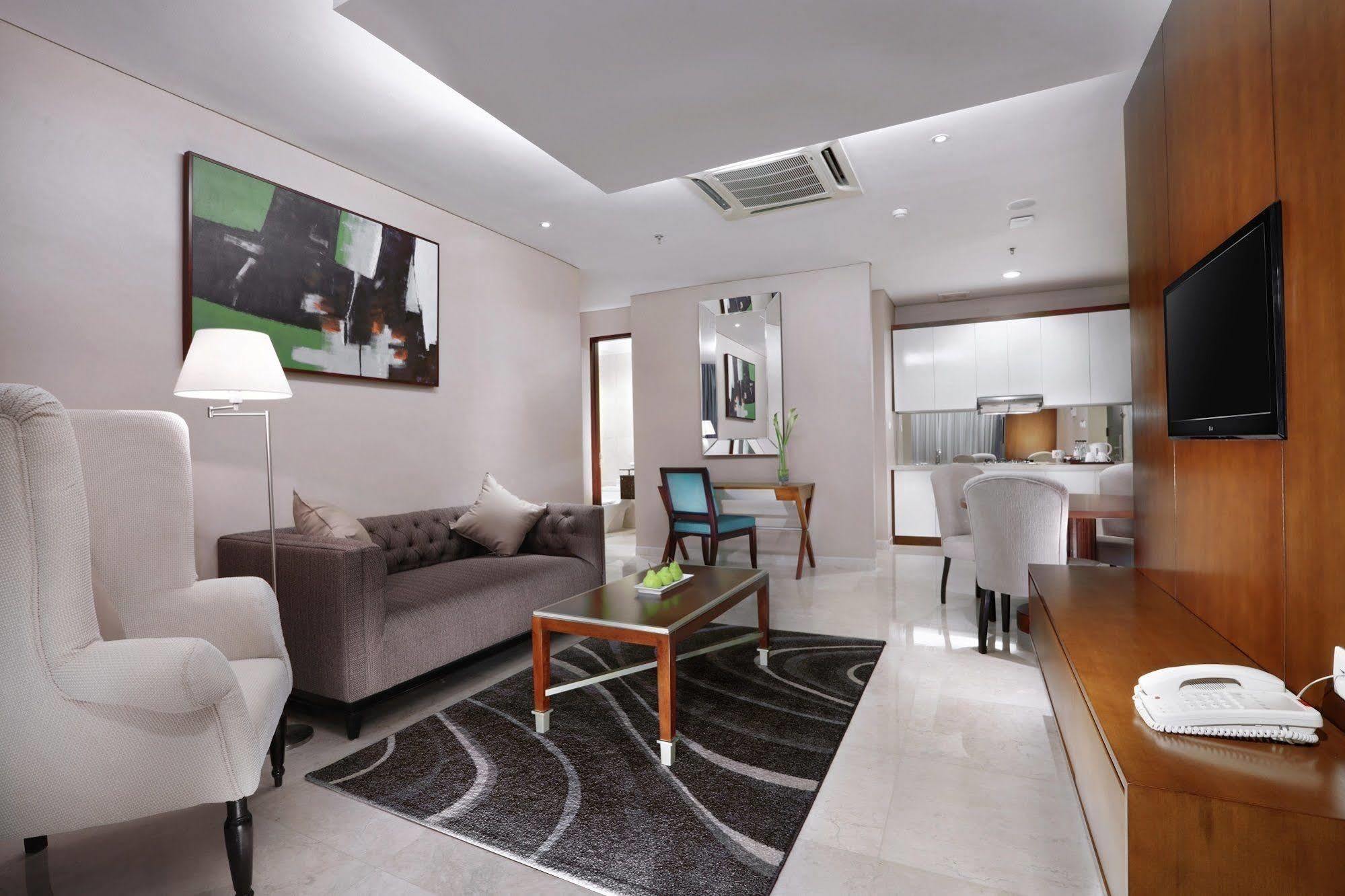 The Grove Suites By Grand Aston Jakarta Extérieur photo